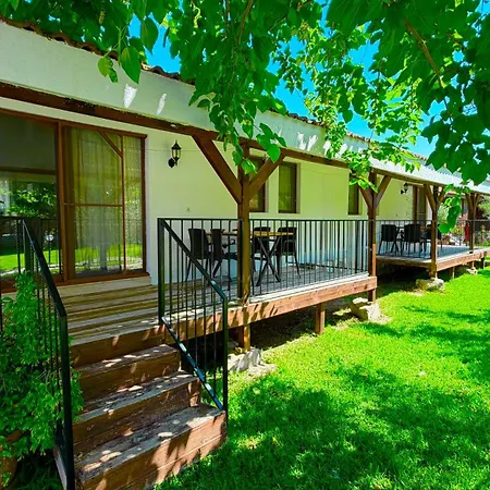 Defne Olive Gardens Casa vacanze *