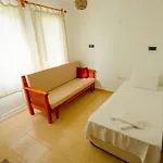 Defne Olive Gardens, Koca Calis, فتحية