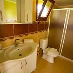 Defne Olive Gardens, Koca Calis, * Fethiye