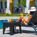 Defne Olive Gardens, Koca Calis, * Fethiye